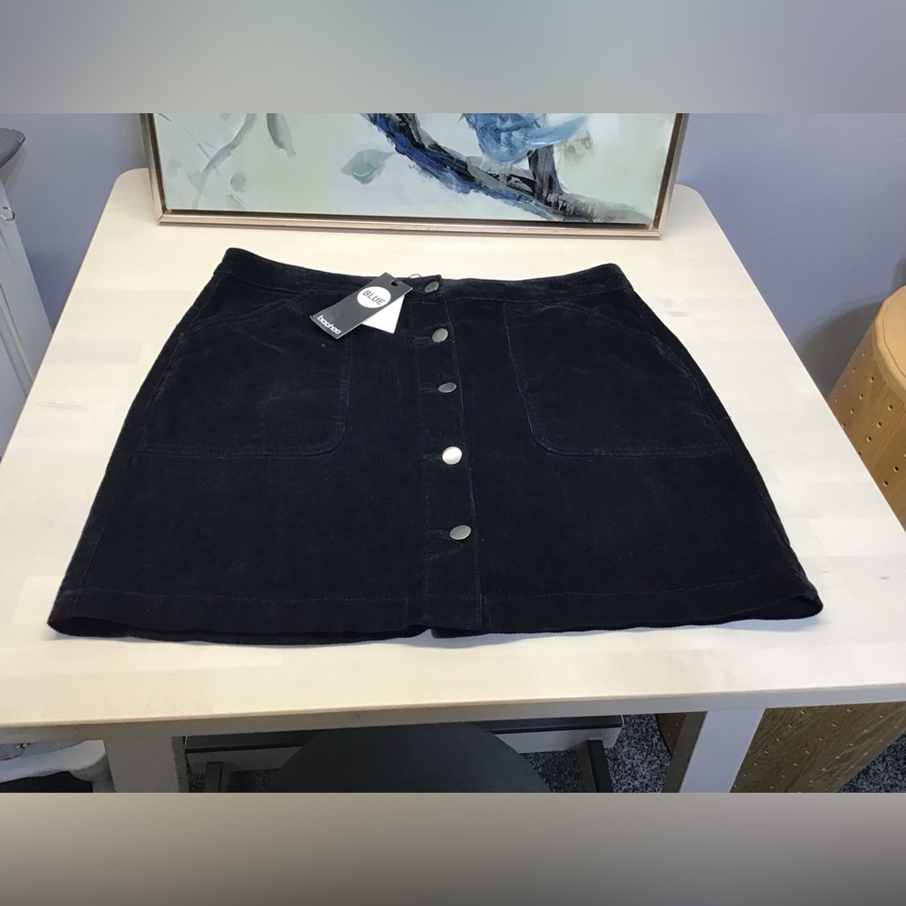 Boohoo Blue Brand NWT Women's Mini Skirt A-Line Corduroy Size 14 Large